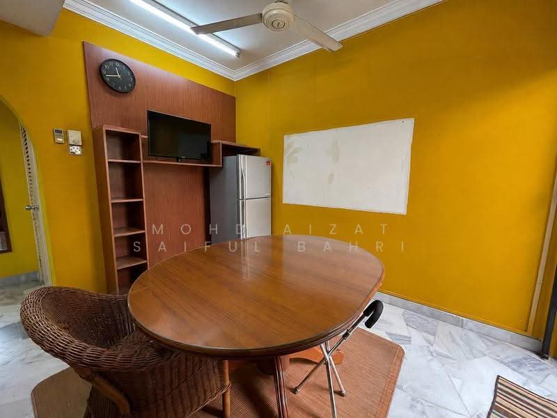 2-storey Terraced House for Sale in Usj 9 (Subang Jaya) - Mohd Aizat Saiful Bahri - Interior - PropertyGuru.com.my
