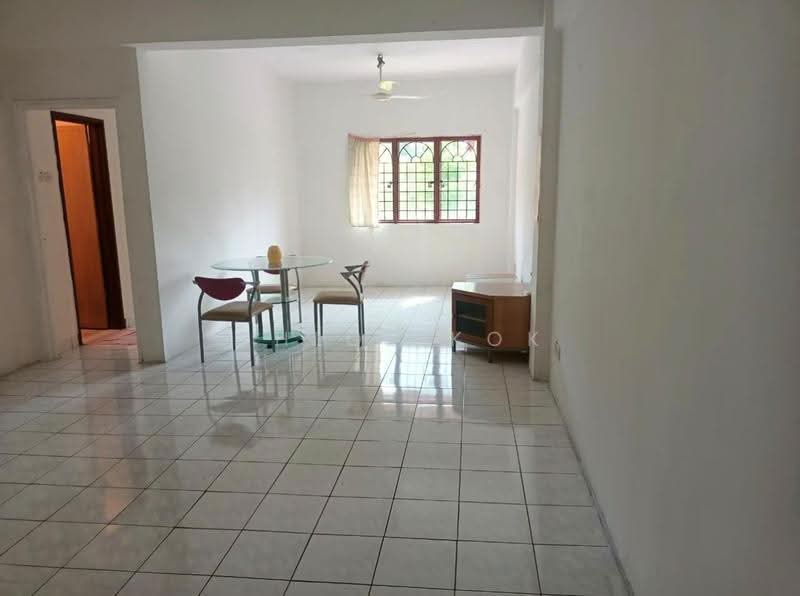 Apartment for Sale at Pangsapuri Taman Bukit Rawang Putra - Chloe Kok - Living Room - PropertyGuru.com.my
