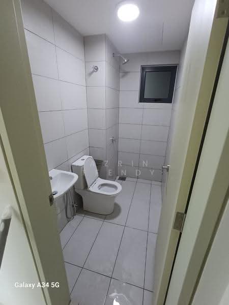 Kediaman Servis untuk Disewa di Seiring Residensi - Nazrin Affendy - Bathroom - PropertyGuru.com.my