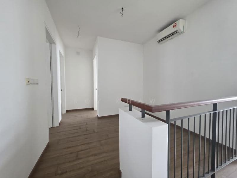Rumah Berkembar untuk Dijual di Kota Kemuning (Shah Alam) - Roy Khaw - Corridor - PropertyGuru.com.my