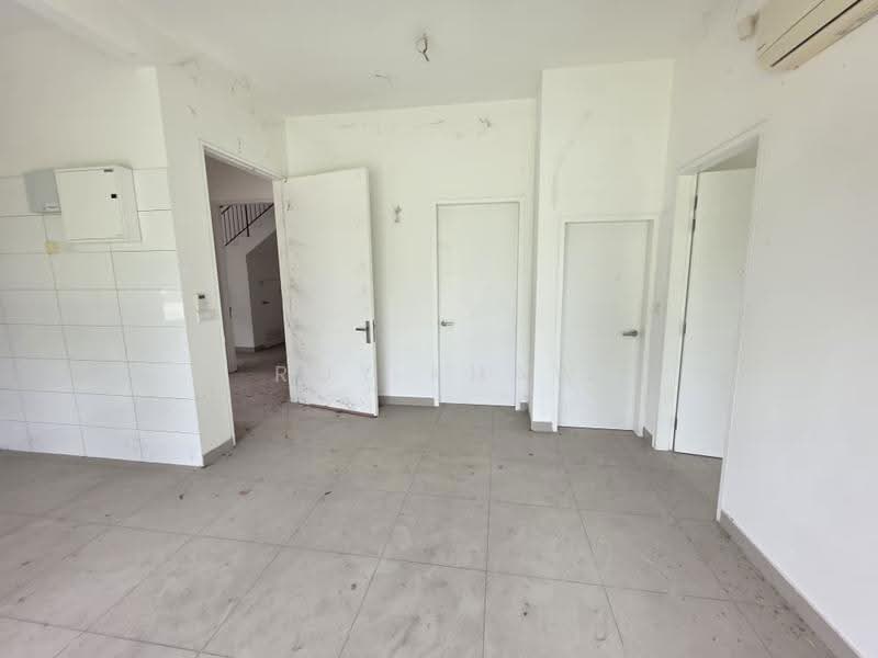Rumah Berkembar untuk Dijual di Kota Kemuning (Shah Alam) - Roy Khaw - Interior - PropertyGuru.com.my