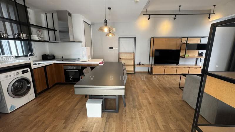 Kondominium untuk Dijual di Twy Duplex Condos - Zev Sheum - Kitchen - PropertyGuru.com.my