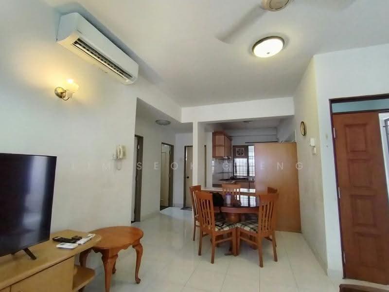 Kondominium untuk Disewa di Twin Towers - Lim Seok Cheng - Living Room - PropertyGuru.com.my