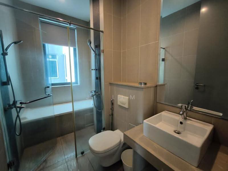 Condominium for Sale at The View @ Serai Saujana - J. Lim - Bathroom - PropertyGuru.com.my