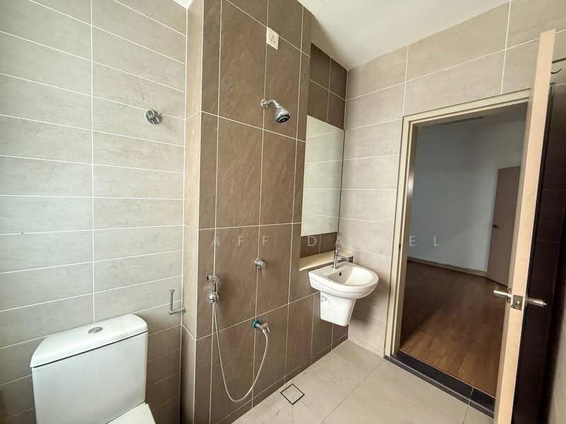 Rumah Teres 2-Tingkat untuk Dijual di Elmina (Shah Alam) - Ashraff Daniel - Bathroom - PropertyGuru.com.my