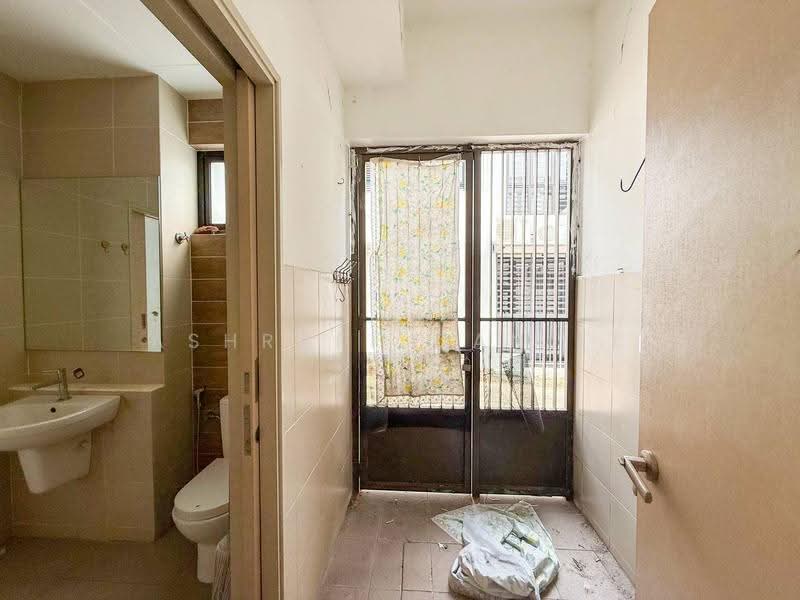 Rumah Teres 2-Tingkat untuk Dijual di Elmina (Shah Alam) - Ashraff Daniel - Bathroom - PropertyGuru.com.my