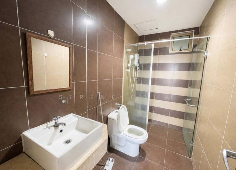 Service Residence for Sale at D'Inspire Residence (Inspira Bestari) - Serene Chua - Bathroom - PropertyGuru.com.my