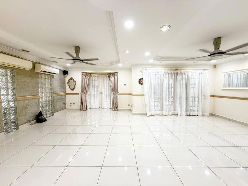 Semi-Detached House for Sale in Seksyen 9 (Shah Alam) - Izzat Zamros - Interior - PropertyGuru.com.my