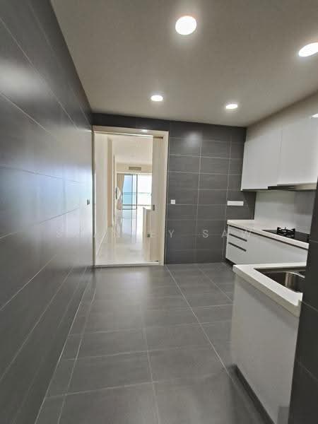 Kondominium untuk Disewa di Setia V Residences - Stanley Saw - Kitchen - PropertyGuru.com.my