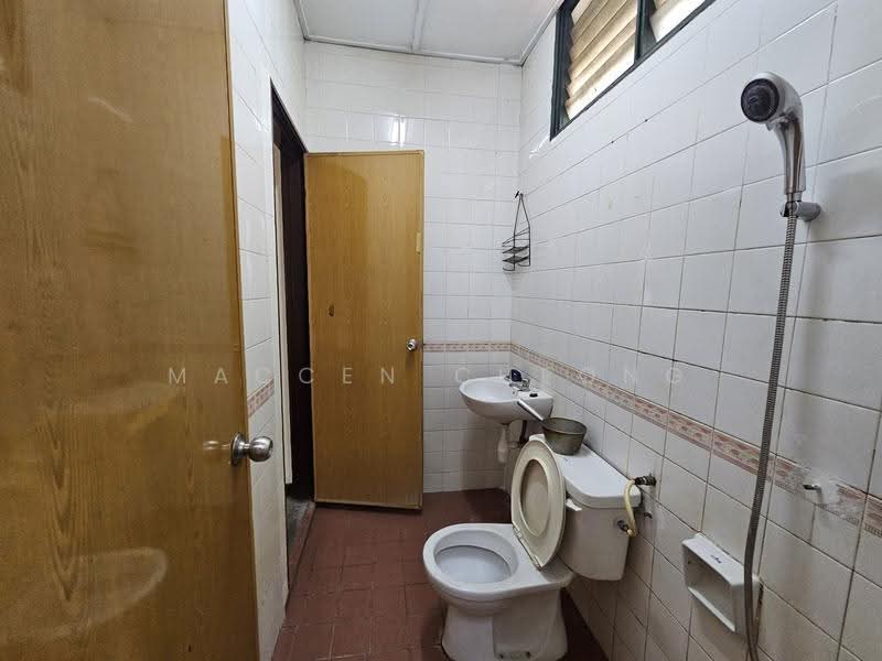 Rumah Teres 2-Tingkat untuk Dijual di Taman Alam Megah (Shah Alam) - Maccen Cheong - Bathroom - PropertyGuru.com.my