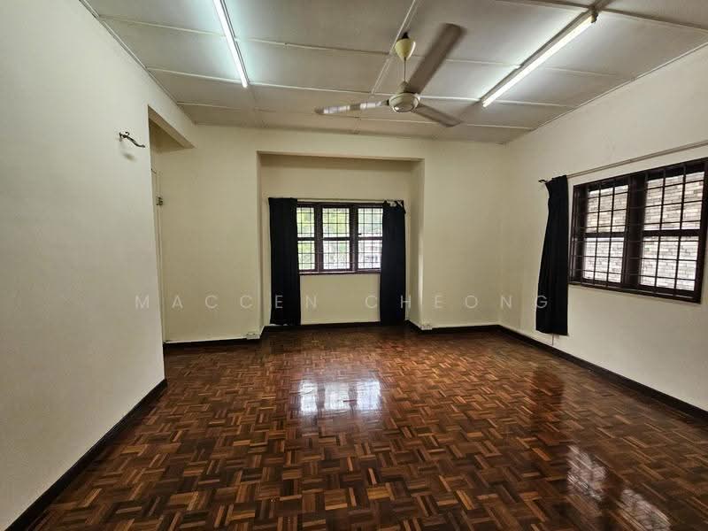 Rumah Teres 2-Tingkat untuk Dijual di Taman Alam Megah (Shah Alam) - Maccen Cheong - Living Room - PropertyGuru.com.my
