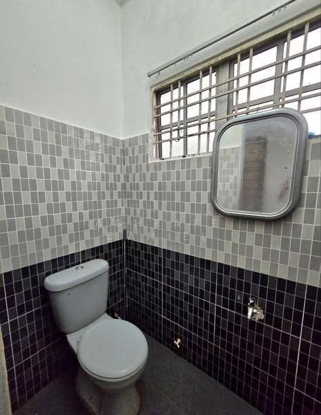 Bungalow House for Sale in Bandar Country Homes (Rawang) - Ashraff Daniel - Bathroom - PropertyGuru.com.my