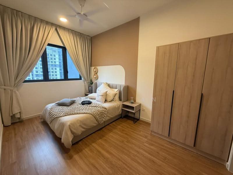 Kediaman Servis untuk Disewa di Sunway Avila Residences - Lucas Tan - Bedroom - PropertyGuru.com.my