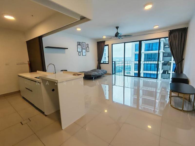 Kediaman Servis untuk Disewa di Trefoil @ Setia City - Nazrin Affendy - Living Room - PropertyGuru.com.my
