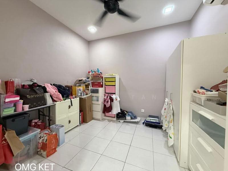 Terraced House for Sale in Bandar Putera 2 (Klang) - Elaine Tan - Bedroom - PropertyGuru.com.my
