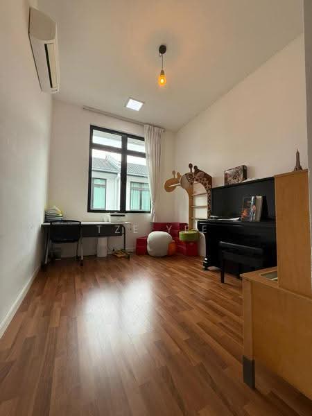 Rumah Teres 2-Tingkat untuk Dijual di Eco Majestic (Semenyih) - TZE YEE - Study - PropertyGuru.com.my