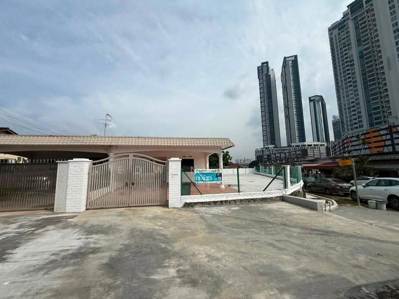 Commercial Semi-D for Rent in Taman Abad (Johor Bahru) - Edwin Toh - Exterior - PropertyGuru.com.my