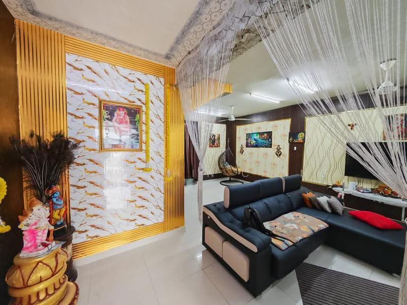 2-storey Terraced House for Sale in Taman Bukit Tiram (Ulu Tiram) - SIEW CHIN CHANG - Living Room - PropertyGuru.com.my