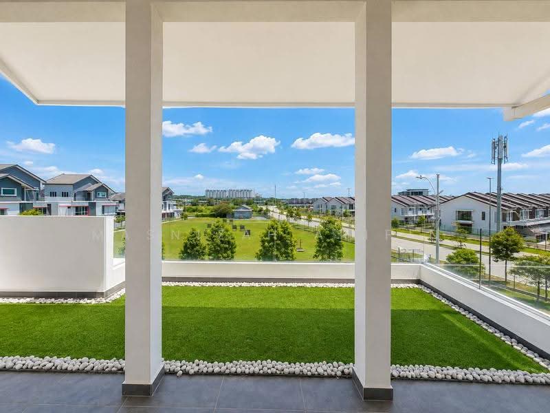 3-storey Terraced House for Sale in Cyberjaya (Selangor) - Masnizah Arifin - Balcony - PropertyGuru.com.my