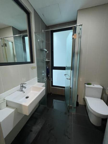 Kondominium untuk Disewa di The LIGHT COLLECTION II - Mocole Lee - Bathroom - PropertyGuru.com.my