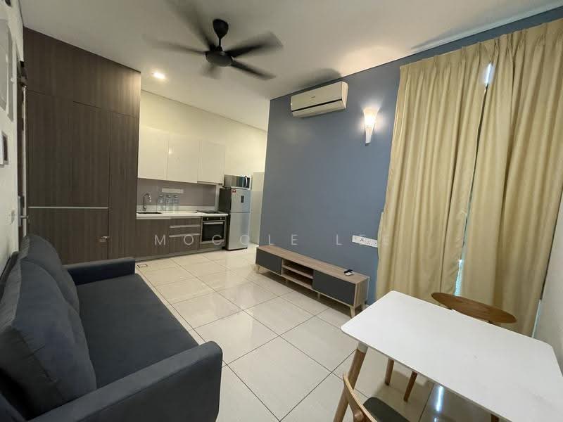 Kondominium untuk Disewa di The LIGHT COLLECTION II - Mocole Lee - Living Room - PropertyGuru.com.my