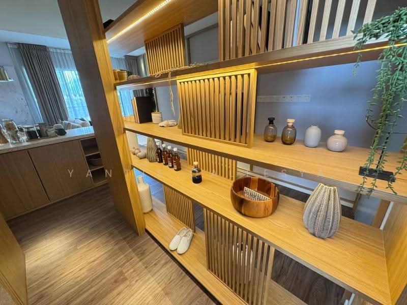 Kondominium untuk Dijual di Lakefront Residence - Yantie Qaleesya - Interior - PropertyGuru.com.my