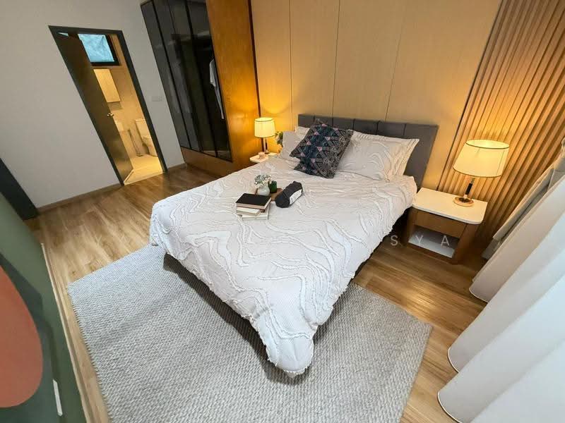 Kondominium untuk Dijual di Lakefront Residence - Yantie Qaleesya - Bedroom - PropertyGuru.com.my
