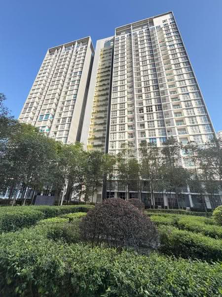 Kondominium untuk Dijual di Lakefront Residence - Yantie Qaleesya - Exterior - PropertyGuru.com.my