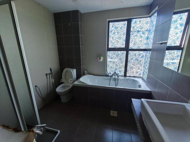 Condominium for Sale at Atmosfera Kondominium - Rachel Too - Bathroom - PropertyGuru.com.my
