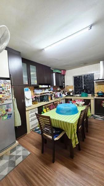 Rumah Teres 2-Tingkat untuk Dijual di Subang Bestari (Shah Alam) - Syukor Hartanah - Kitchen - PropertyGuru.com.my