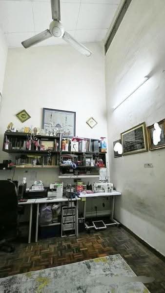 Rumah Teres 2-Tingkat untuk Dijual di Subang Bestari (Shah Alam) - Syukor Hartanah - Study - PropertyGuru.com.my