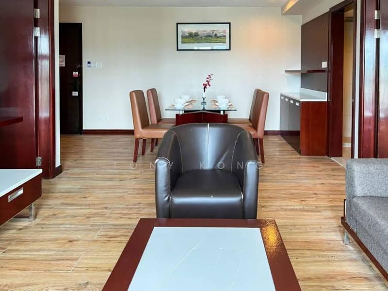 Kediaman Servis untuk Disewa di South China Sea Place Suite - Tony Kong - Dining Room - PropertyGuru.com.my