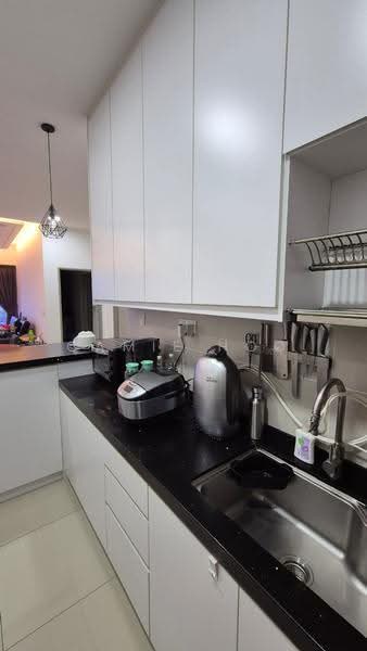 Condominium for Sale at Green Park Residence - Camie Hoo - Kitchen - PropertyGuru.com.my