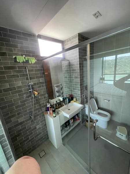 Condominium for Sale at Queens Residences Q1 @ Queens Waterfront - Shirley Ong - Bathroom - PropertyGuru.com.my