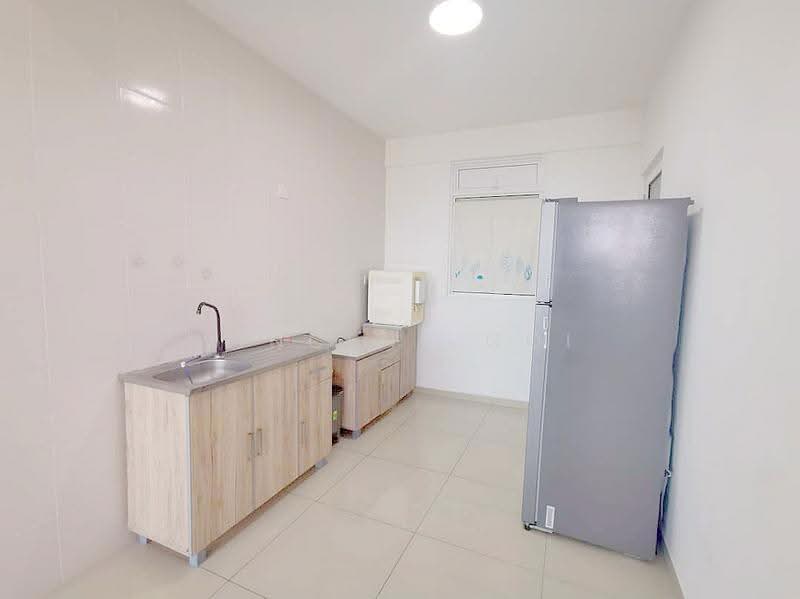 Kondominium untuk Dijual di SummerSkye Residences - Vincent Ooi - Kitchen - PropertyGuru.com.my