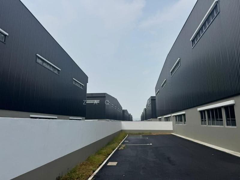 Kilang untuk Disewa di Cipta Serenia (Sepang) - Zac Lim - Exterior - PropertyGuru.com.my