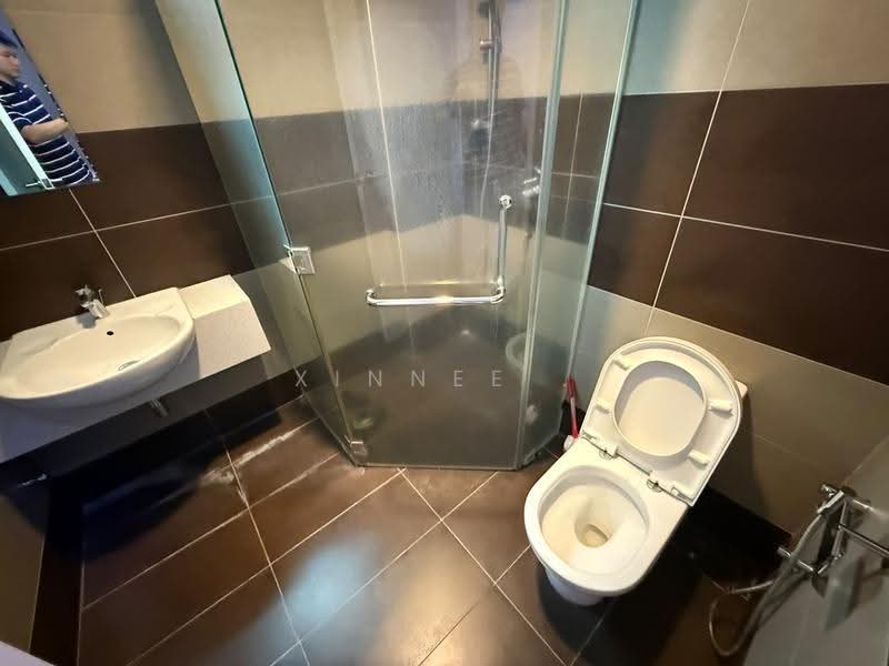 Condominium for Rent at The LIGHT COLLECTION I - Xinnee . - Bathroom - PropertyGuru.com.my
