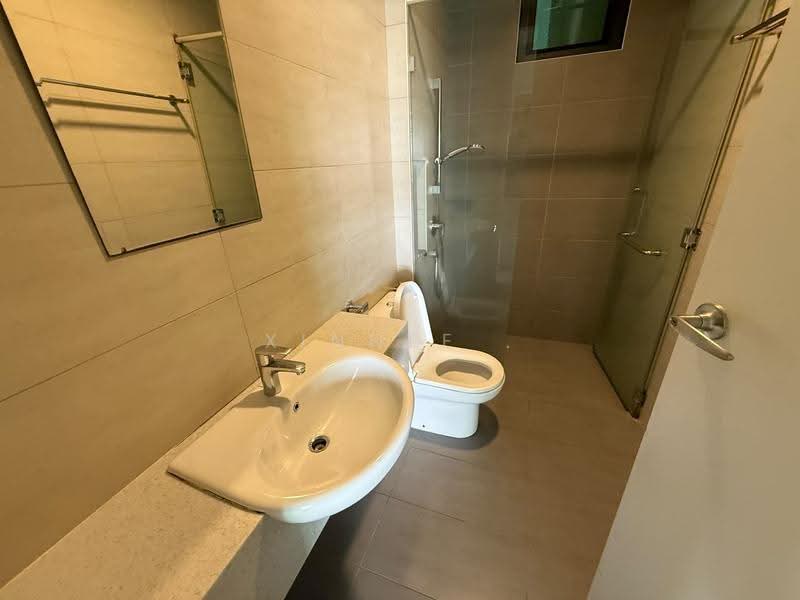 Condominium for Rent at The LIGHT COLLECTION I - Xinnee . - Bathroom - PropertyGuru.com.my