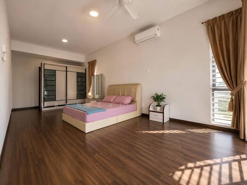 Semi-Detached House for Sale in Taman Saujana Suria (Kajang) - Masnizah Arifin - Bedroom - PropertyGuru.com.my