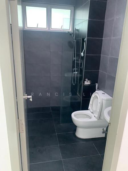 Kondominium untuk Disewa di Setia Pinnacle - Francis Lim - Bathroom - PropertyGuru.com.my