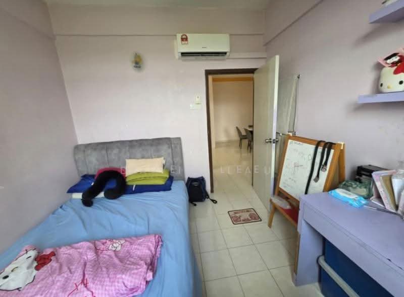 Pangsapuri untuk Dijual di Villa Bestari Apartment - Zoey Lee - Bedroom - PropertyGuru.com.my