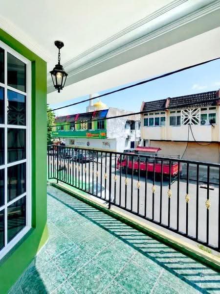 Rumah Teres 2-Tingkat untuk Dijual di Batu Caves (Selangor) - Norafian SMH - Balcony - PropertyGuru.com.my