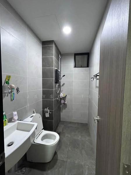 Service Residence for Rent at Twin Tower Residence - Jayson Teo - PropertyGuru.com.my