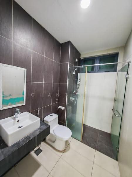Service Residence for Rent at D'Secret Garden (Pangsapuri Kempas Indah) - Chang Kai Yin - Bathroom - PropertyGuru.com.my