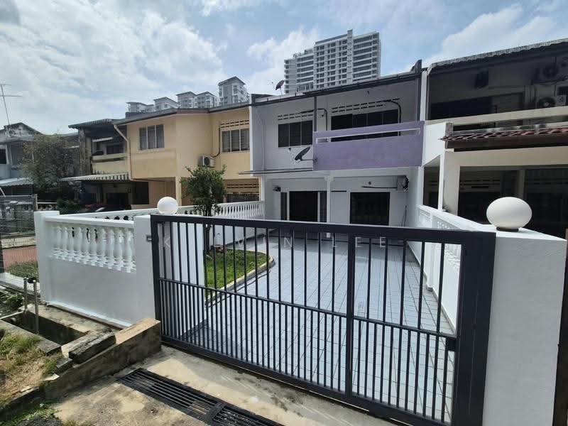 2-storey Terraced House for Rent in SS15 (Subang Jaya) - Kelvin Lee - Exterior - PropertyGuru.com.my