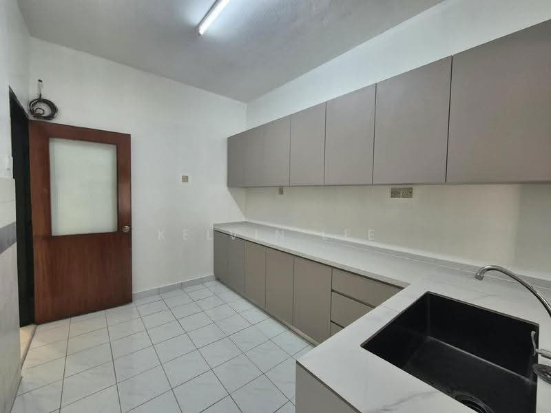 2-storey Terraced House for Rent in SS15 (Subang Jaya) - Kelvin Lee - Kitchen - PropertyGuru.com.my