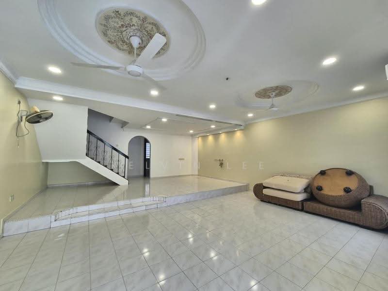 2-storey Terraced House for Rent in SS15 (Subang Jaya) - Kelvin Lee - Living Room - PropertyGuru.com.my