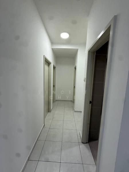 Pangsapuri untuk Disewa di Residensi Desamas - Vincent Chye - Corridor - PropertyGuru.com.my