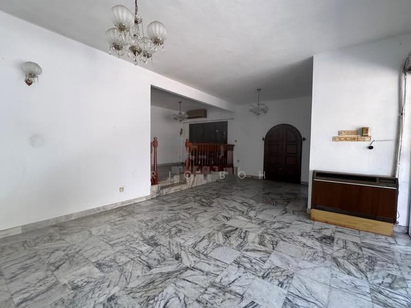 Semi-Detached House for Sale in Island Glades (Jelutong) - Eric Boh - Living Room - PropertyGuru.com.my