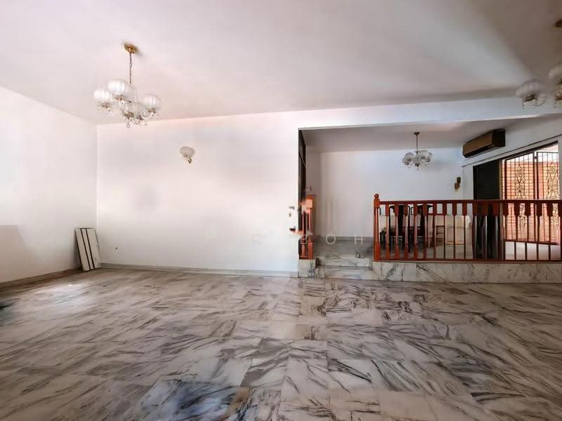 Semi-Detached House for Sale in Island Glades (Jelutong) - Eric Boh - Living Room - PropertyGuru.com.my